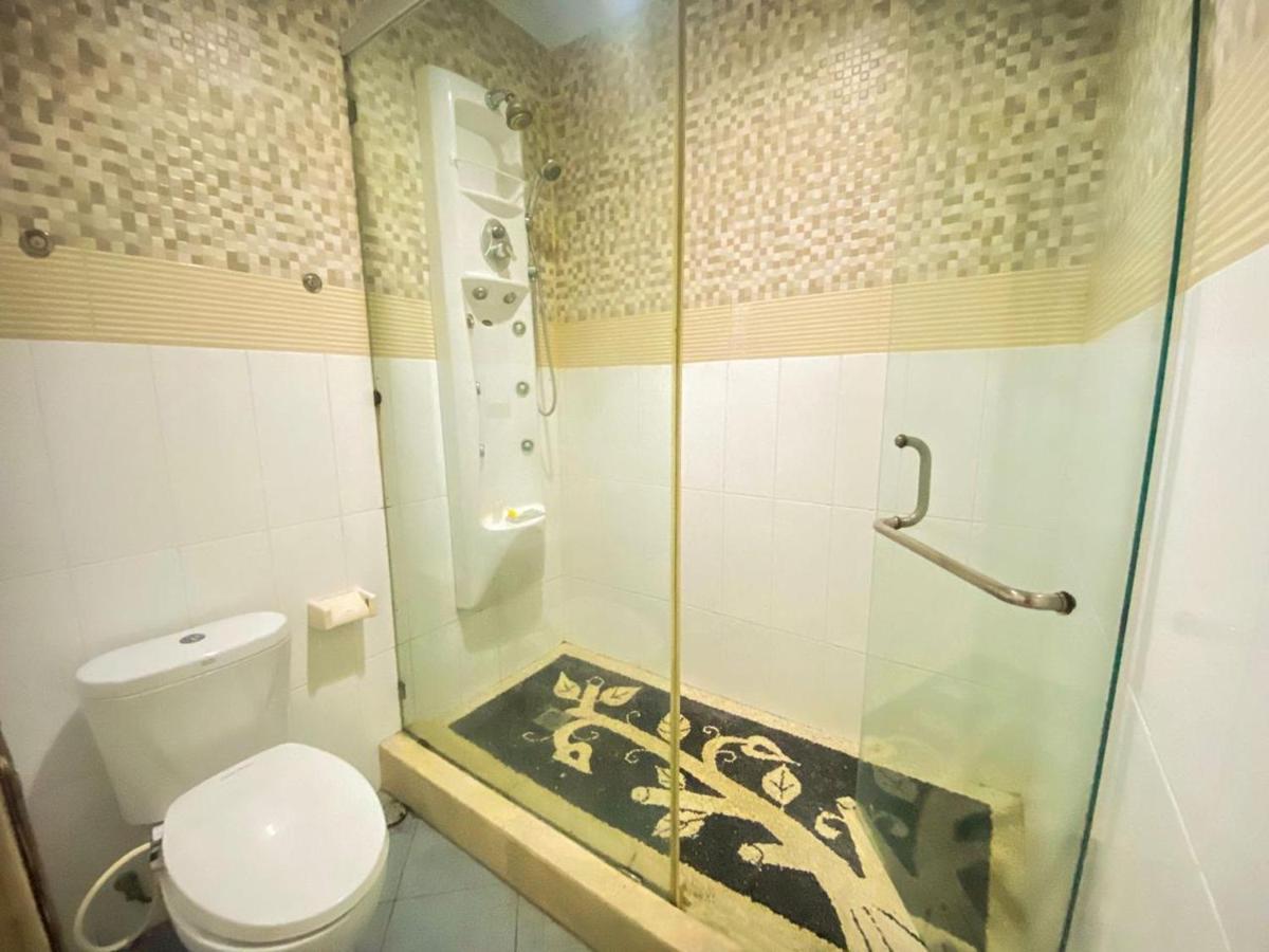 Dedy Beach Inn Кута Екстер'єр фото