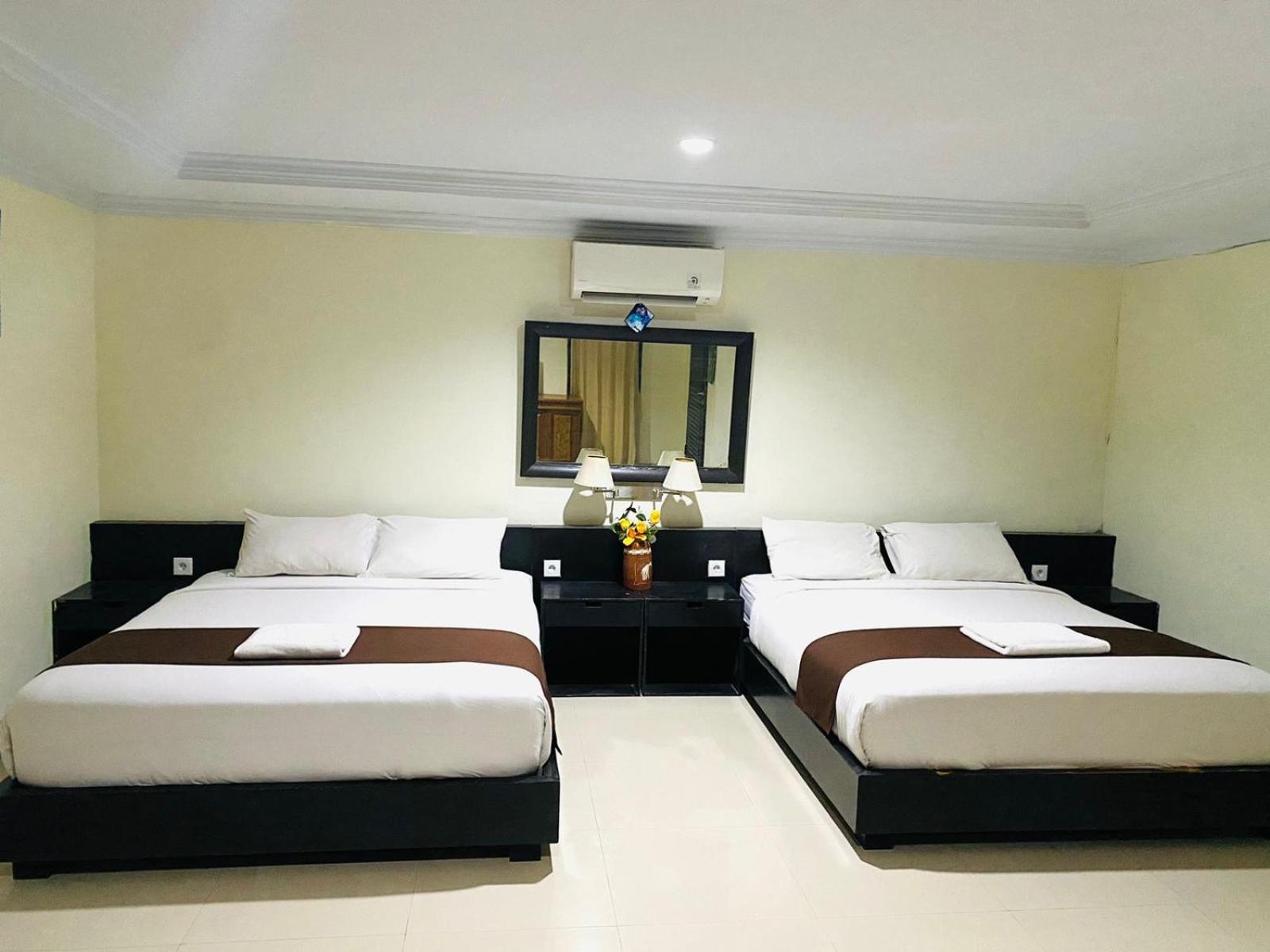 Dedy Beach Inn Кута Екстер'єр фото
