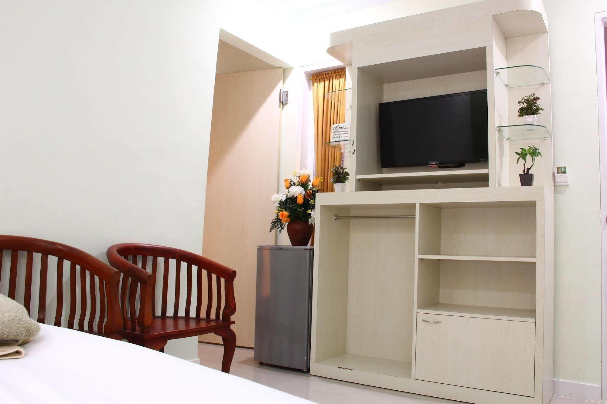 Dedy Beach Inn Кута Екстер'єр фото