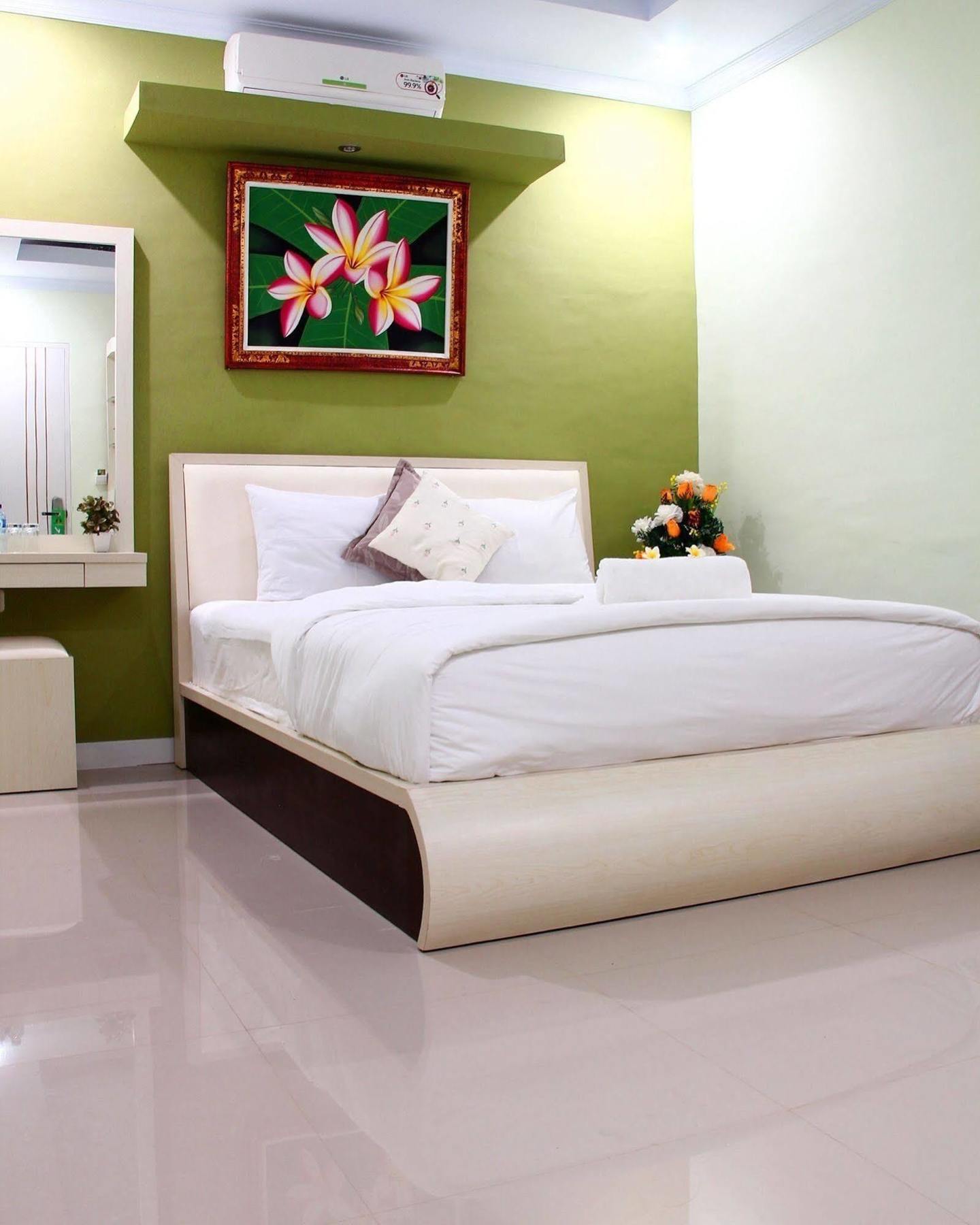 Dedy Beach Inn Кута Екстер'єр фото